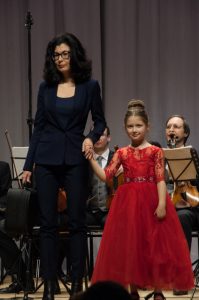 Мария Капранова получила новую скрипку